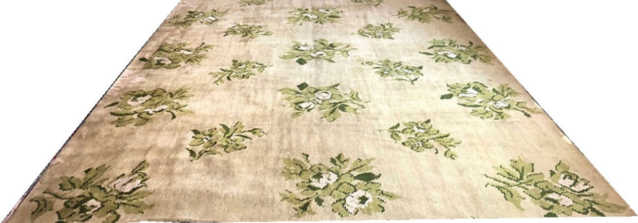 Antique Decorative Victorian 8’x9’ English Beglow Rug