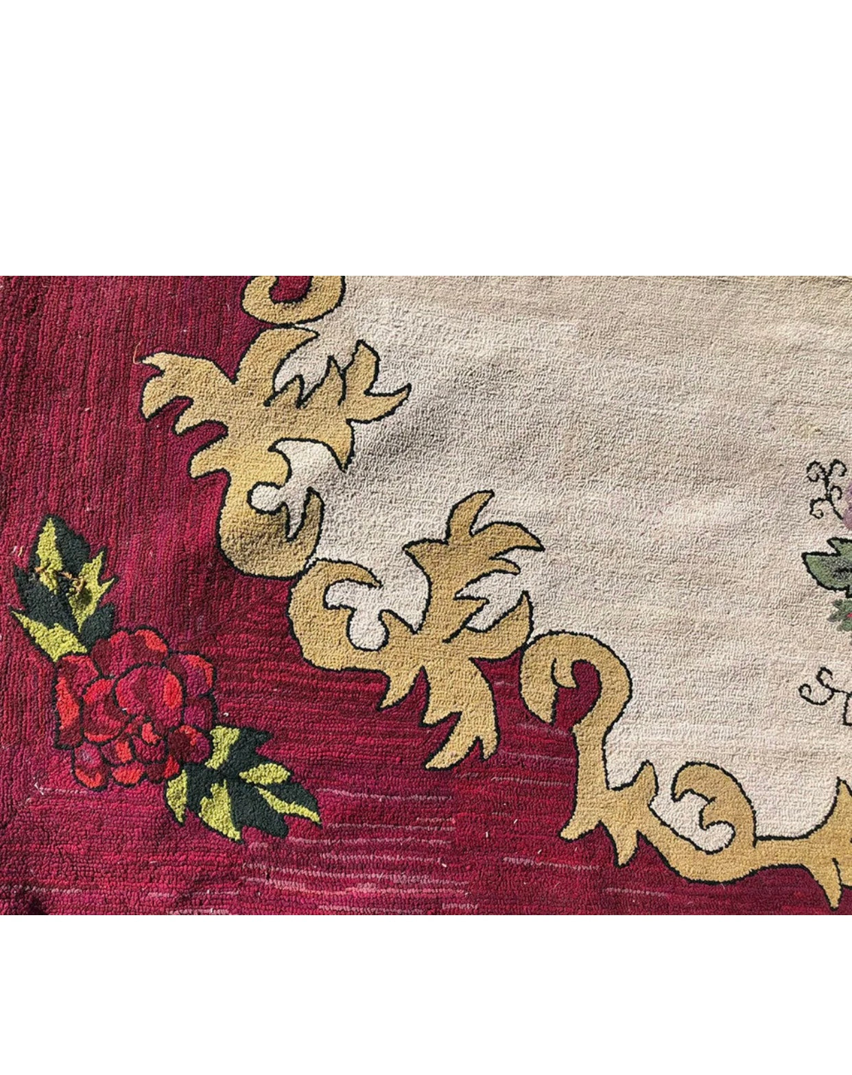 Antique Rate Palace Size 10’ x 15’ American Hooked Rug