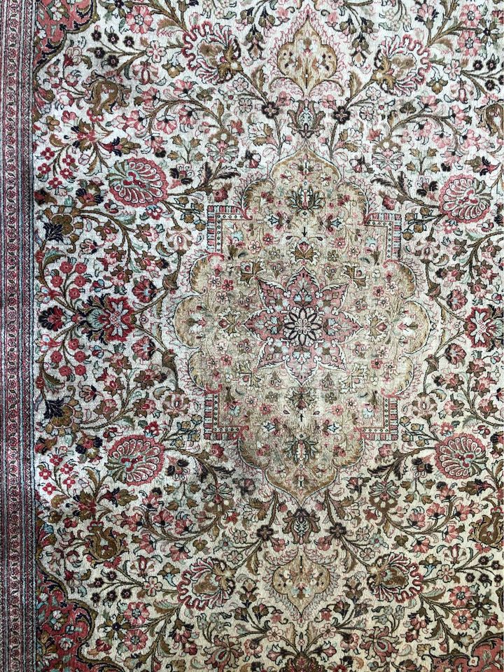 A Stunning 100% Silk On Silk Signed 600 KPSI Persian Qum Rug