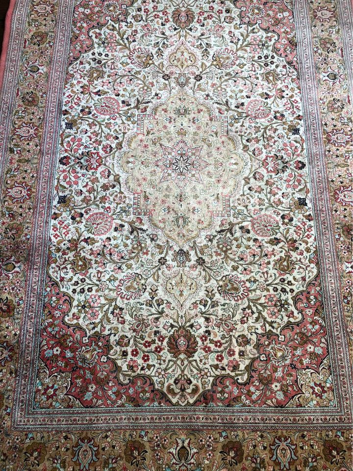 A Stunning 100% Silk On Silk Signed 600 KPSI Persian Qum Rug