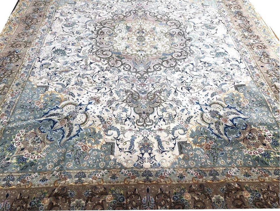 A Sensational 10' x 13' Silk & Wool 60 Raj Genuine Persian Tabriz Rug