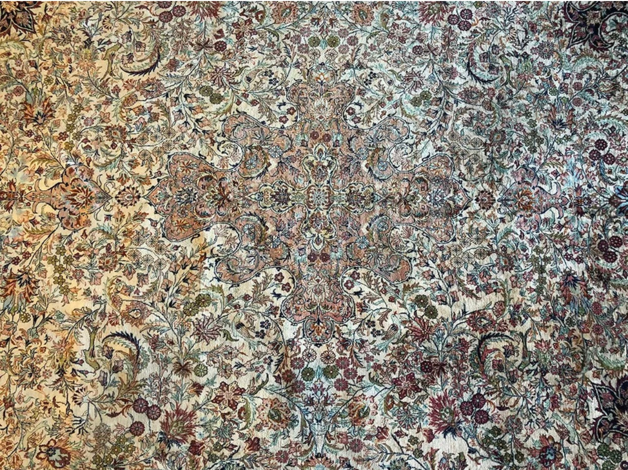 An Astonishing 100% Silk 700+ KPSI Persian Qum Pattern.