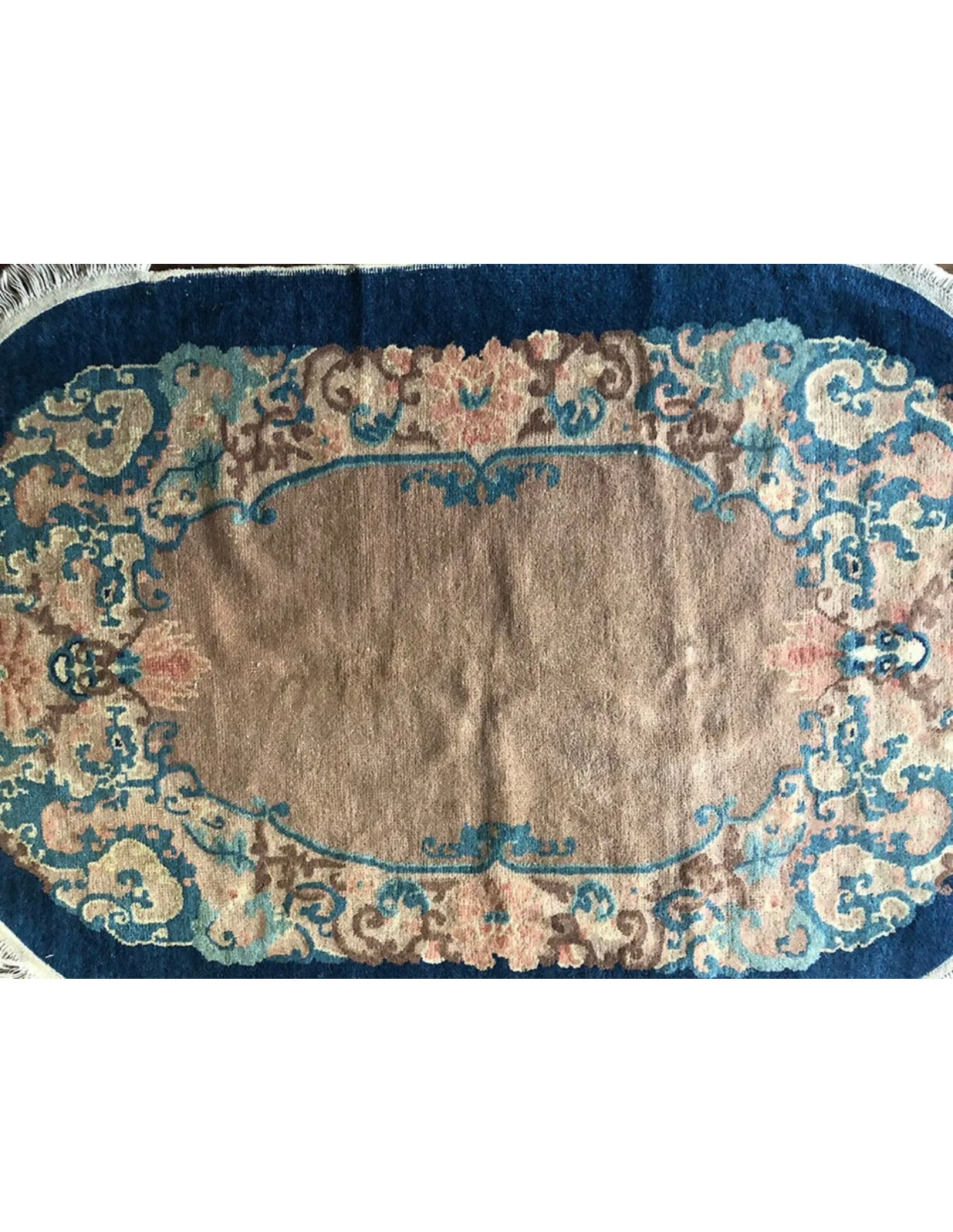 A Vintage 3’x6’ Oval Art Deco Chinese Rug