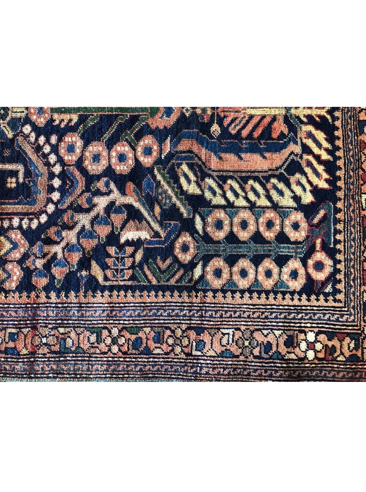 An Antique Decorative Persian Hamedan Rug