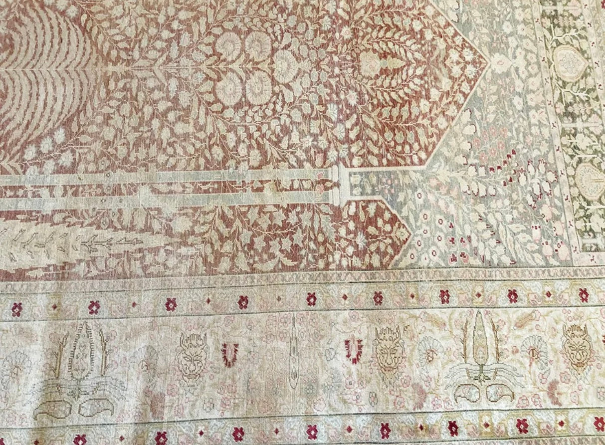 An Antique 100% Silk 6’ x 9’Turkish Keyseri rug