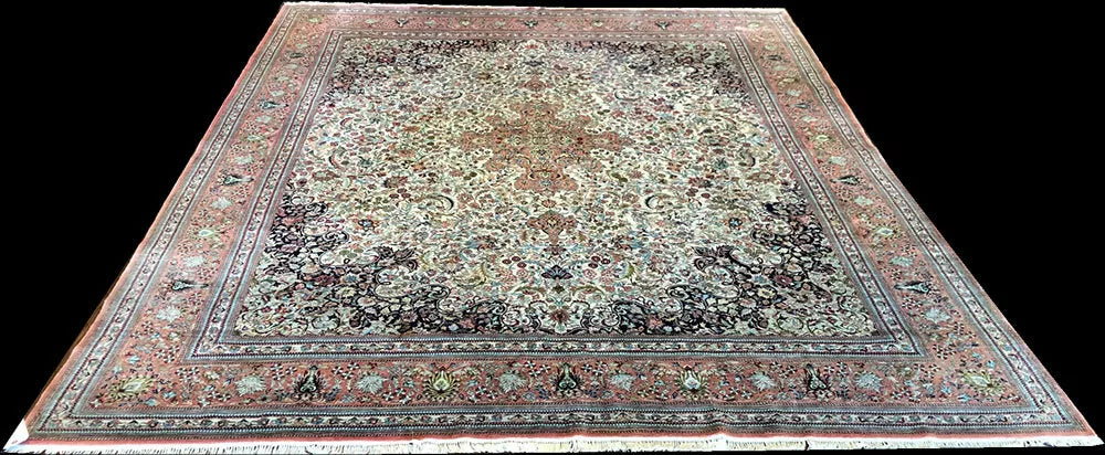 A Stunning 700+ Kpsi Persiam Qum Style 100% Silk 0n Silk Chinee Rug