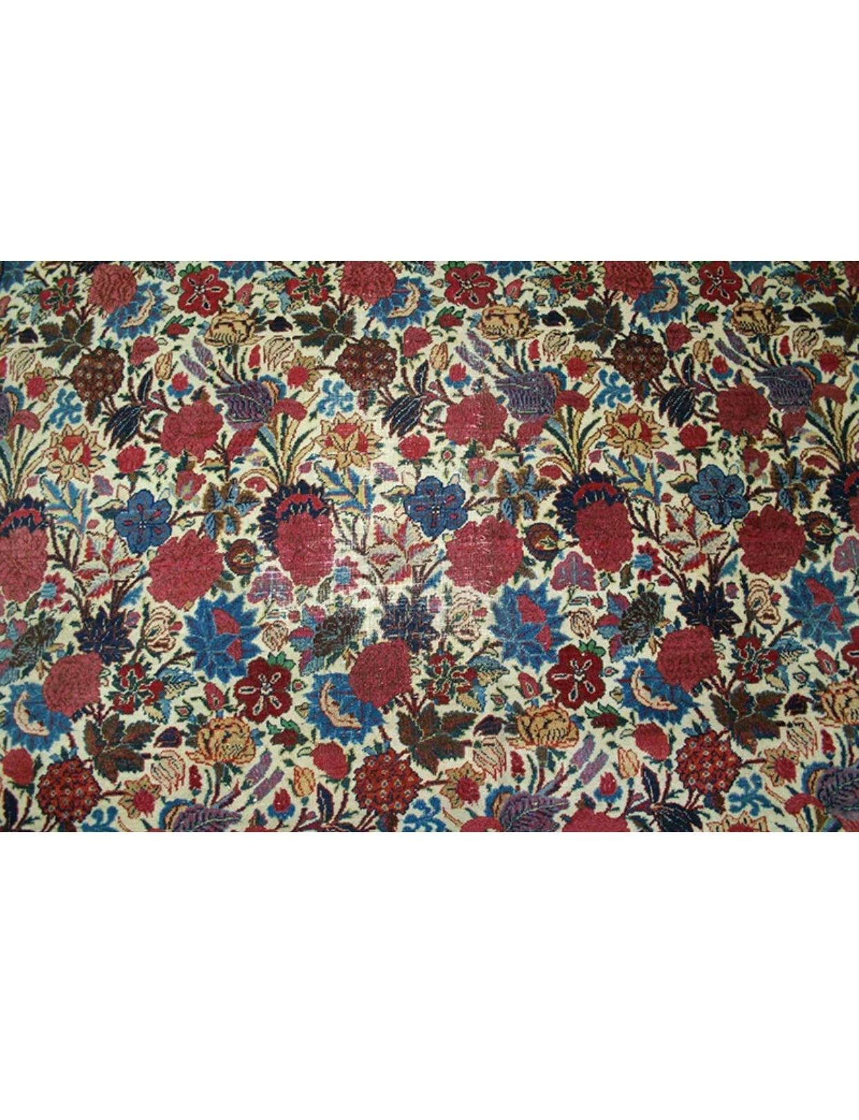 An Antique Decorative Persian Mashad Rug “Golfarang”