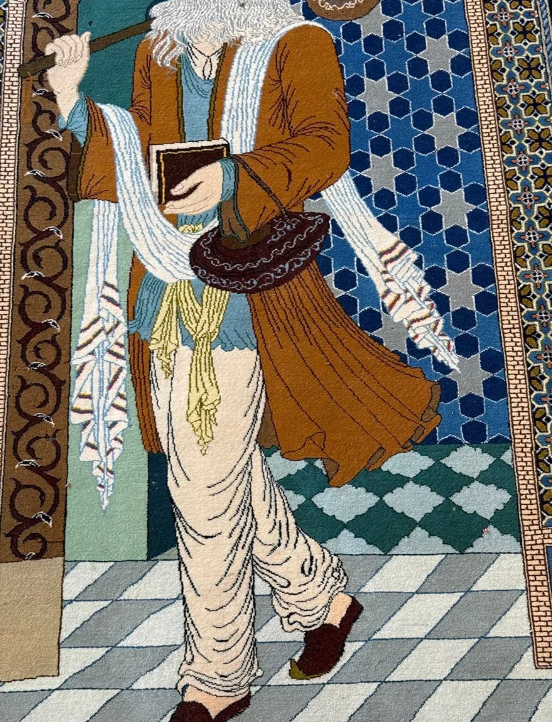 A Vintage Persian Pictorial Isfahan Rug