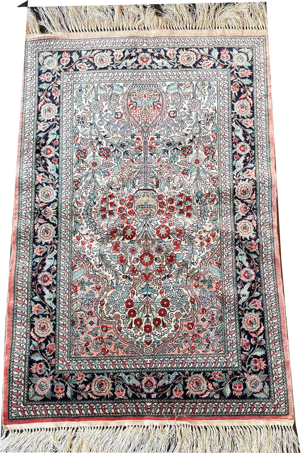 A Vintage 400 KPSI Persian Qum Pattern Chinese Silk Rug