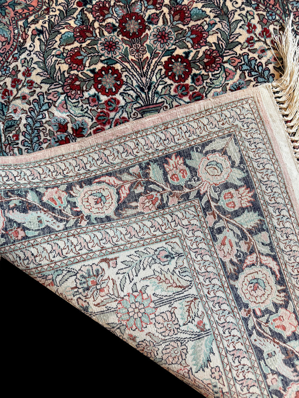 A Vintage 400 KPSI Persian Qum Pattern Chinese Silk Rug