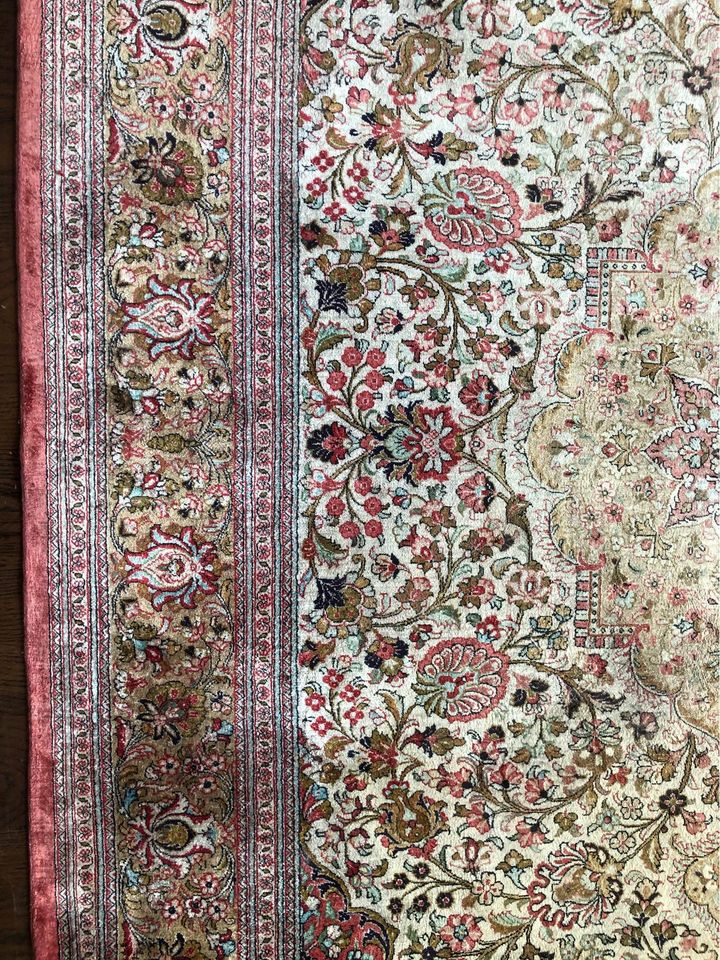 A Stunning 100% Silk On Silk Signed  600 KPSI Persian Qum Rug